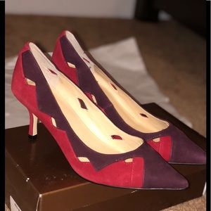 Multi color (red/purple) suede Audrey Brooke 👠